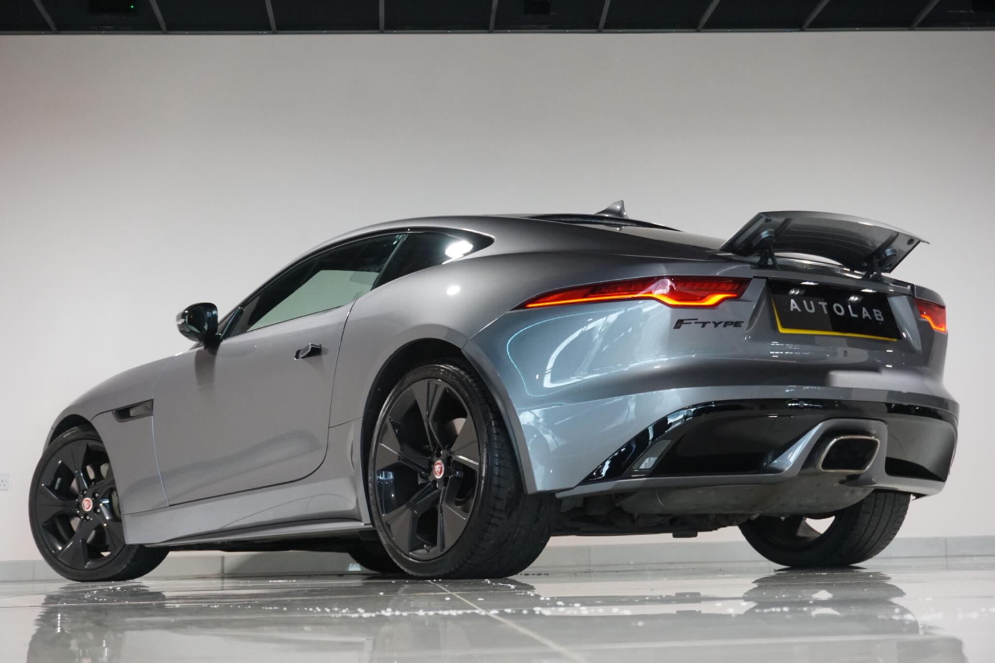 Jaguar F-Type 2.0i R-Dynamic Coupe 2dr Petrol Auto Euro 6 (s/s) (300 ps)